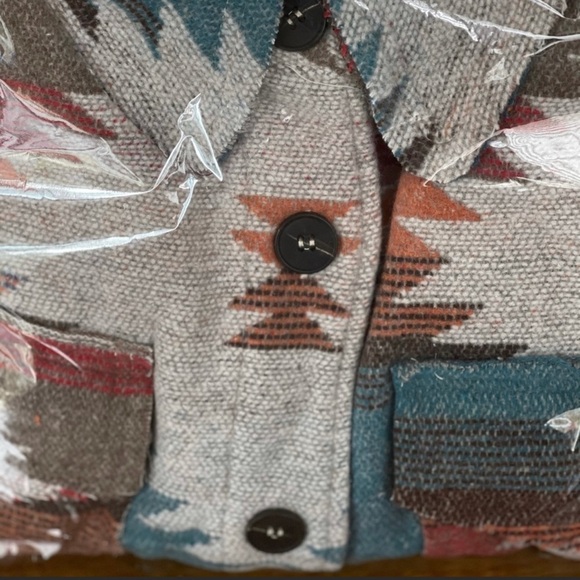 Distressed Button Down Shacket - Picture 5 of 6